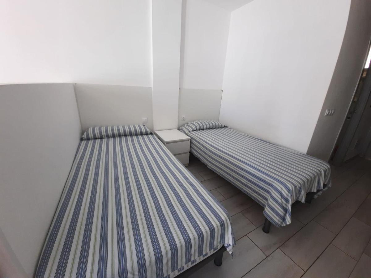 Estudio Edificio El Dorado Apartman Playa de las Américas Kültér fotó