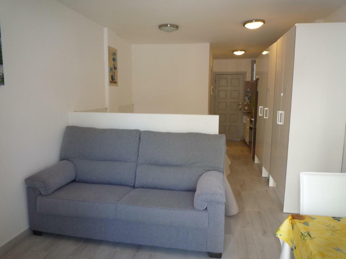 Estudio Edificio El Dorado Apartman Playa de las Américas Kültér fotó